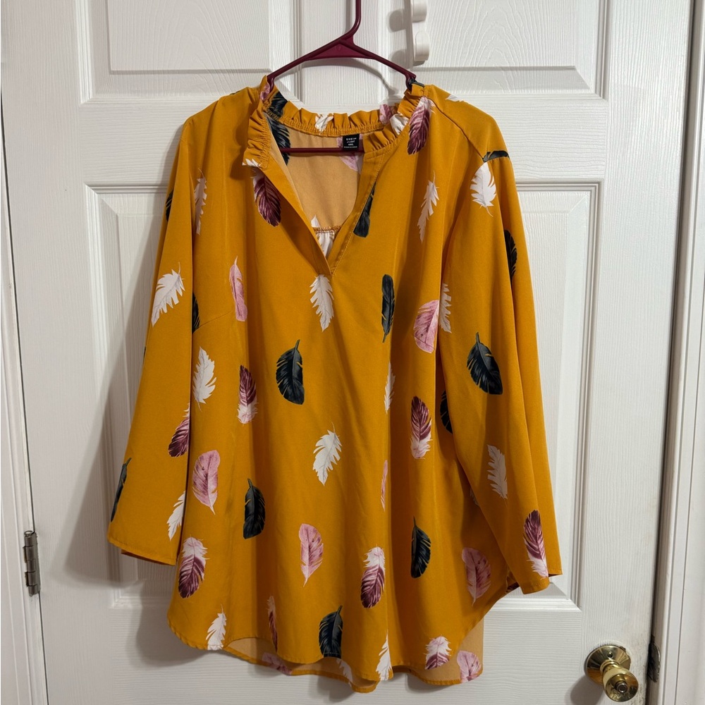SHEIN curve 4x top